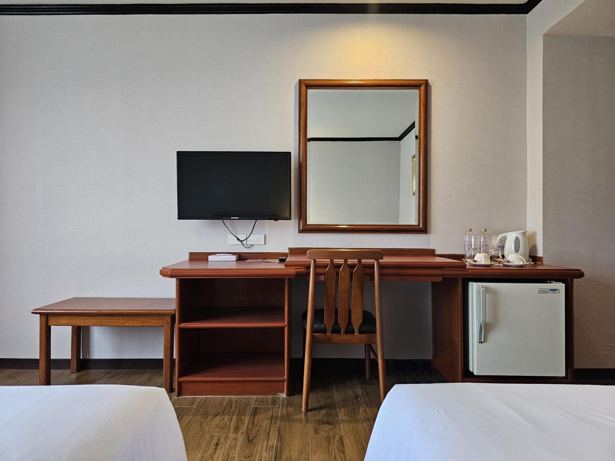 Alexander Hotel Bangkok Ngoại thất bức ảnh